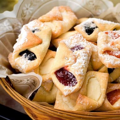 Rogaliki (Polish Croissant Cookies) image